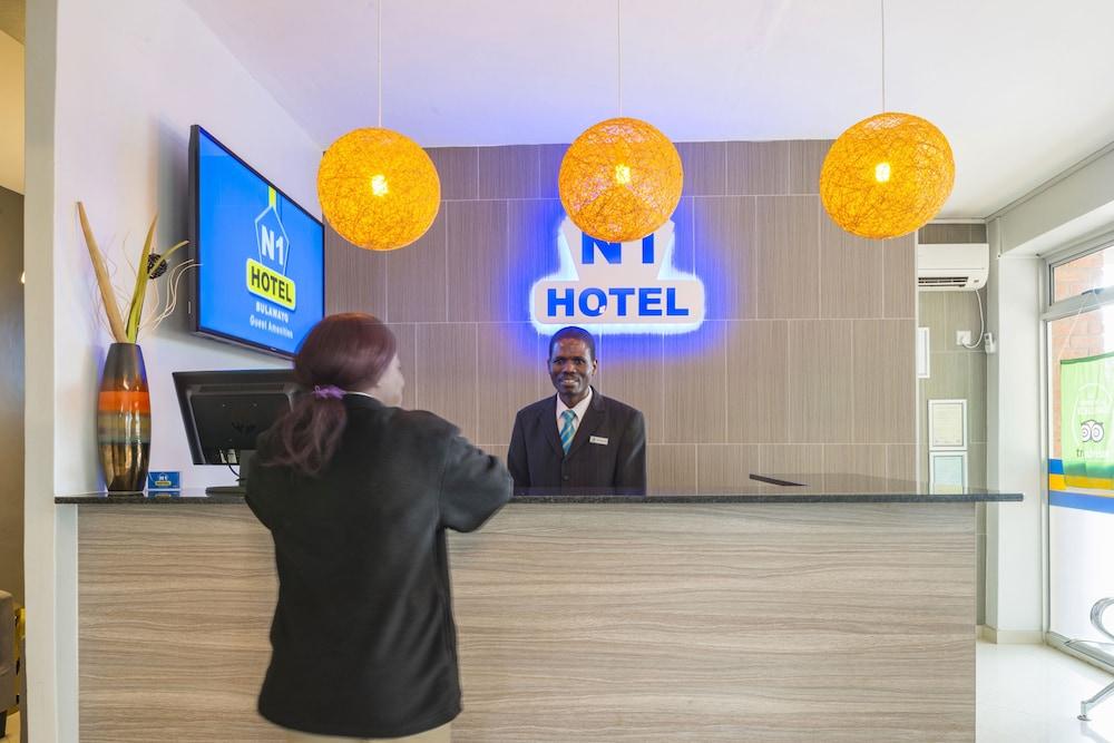 N1 Hotel & Campsite Victoriawatervallen Buitenkant foto