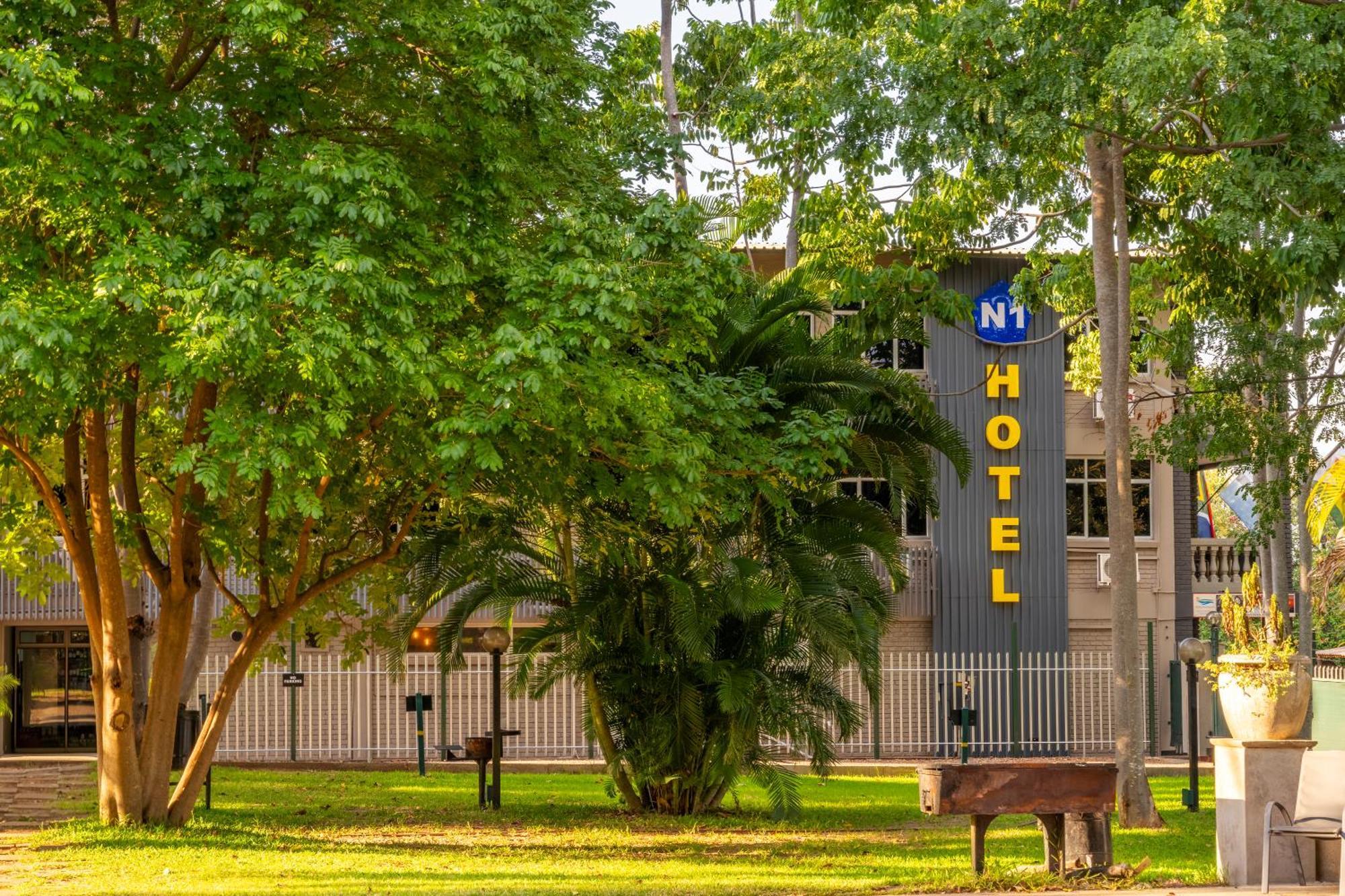N1 Hotel & Campsite Victoriawatervallen Buitenkant foto