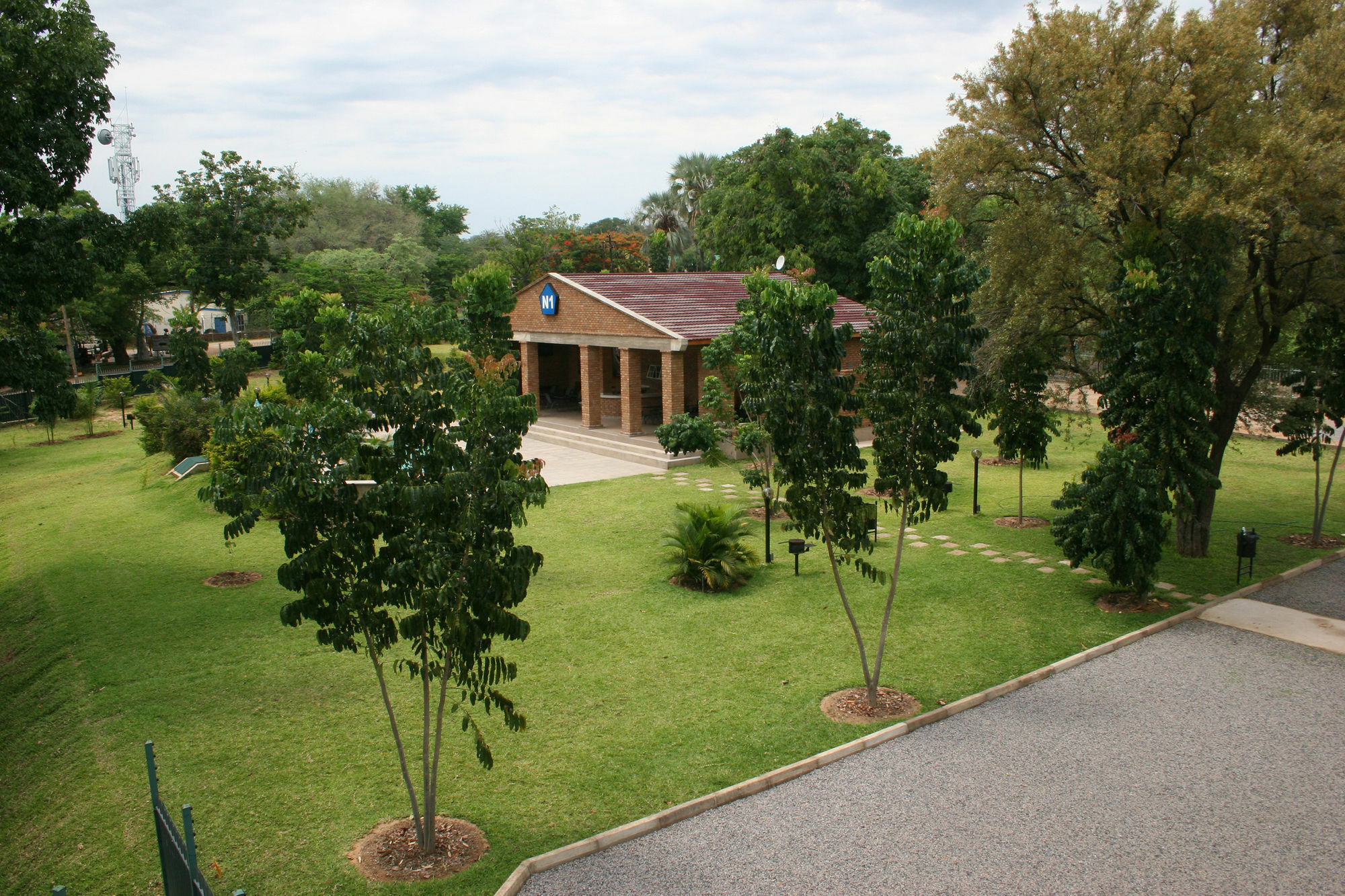 N1 Hotel & Campsite Victoriawatervallen Buitenkant foto